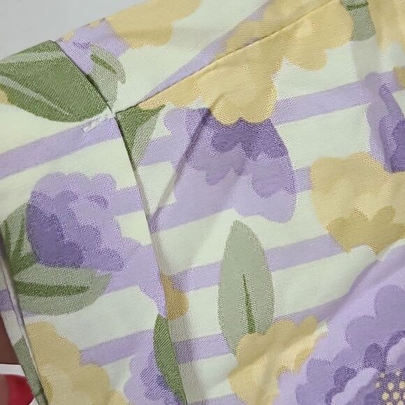 LuLaRoe Amy Oversized Lilac Floral Striped Dolman Short Sleeve Button Down Shirt - Picture 6 of 11